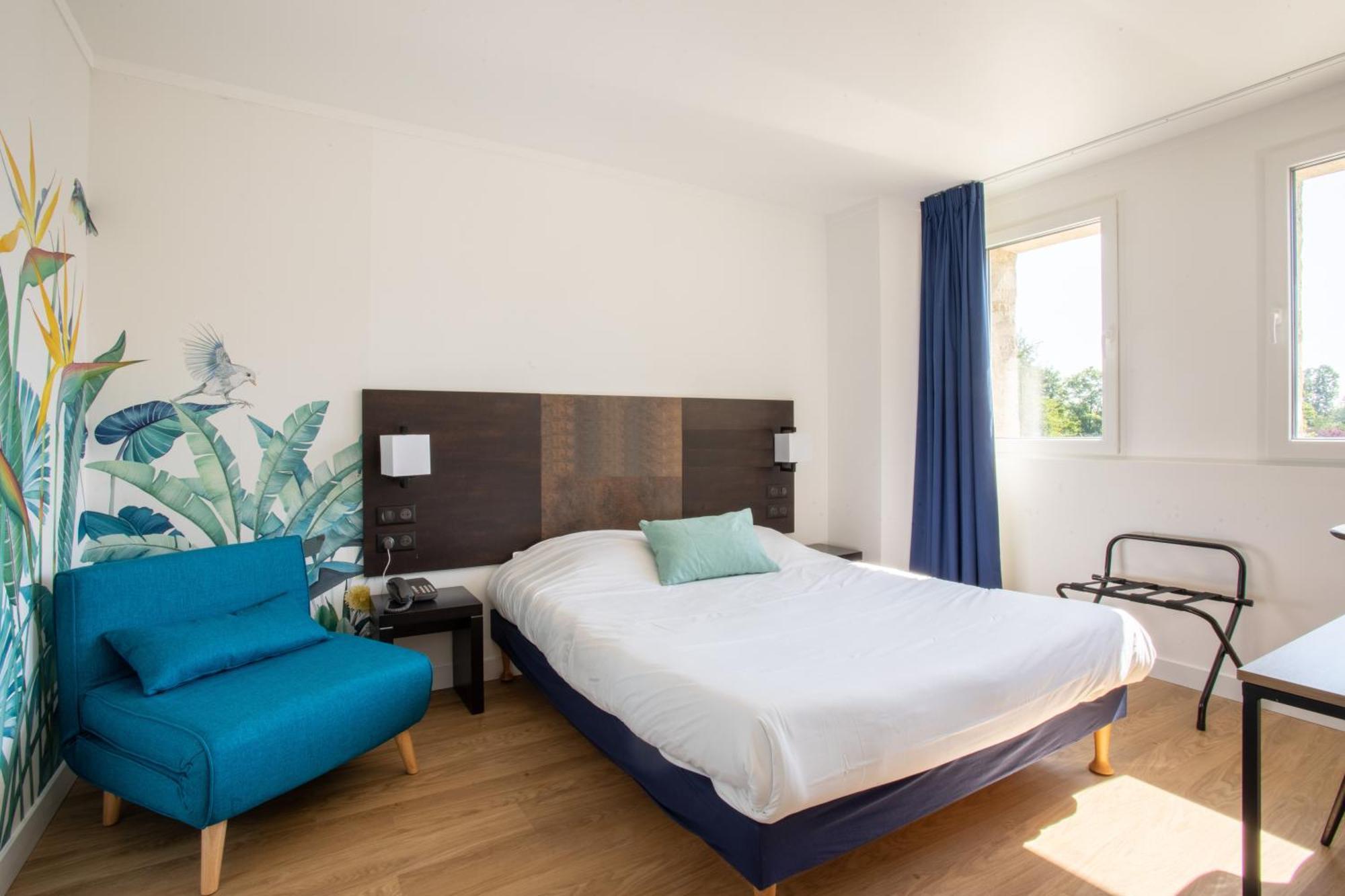 Hotel Abbaye Du Golf De Lesigny Kültér fotó